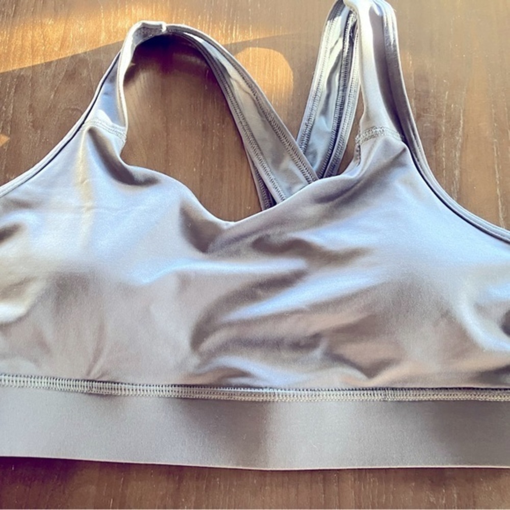 Avia Sports Bra. New. Sz. 8-10. Runs small. Periwinkle.